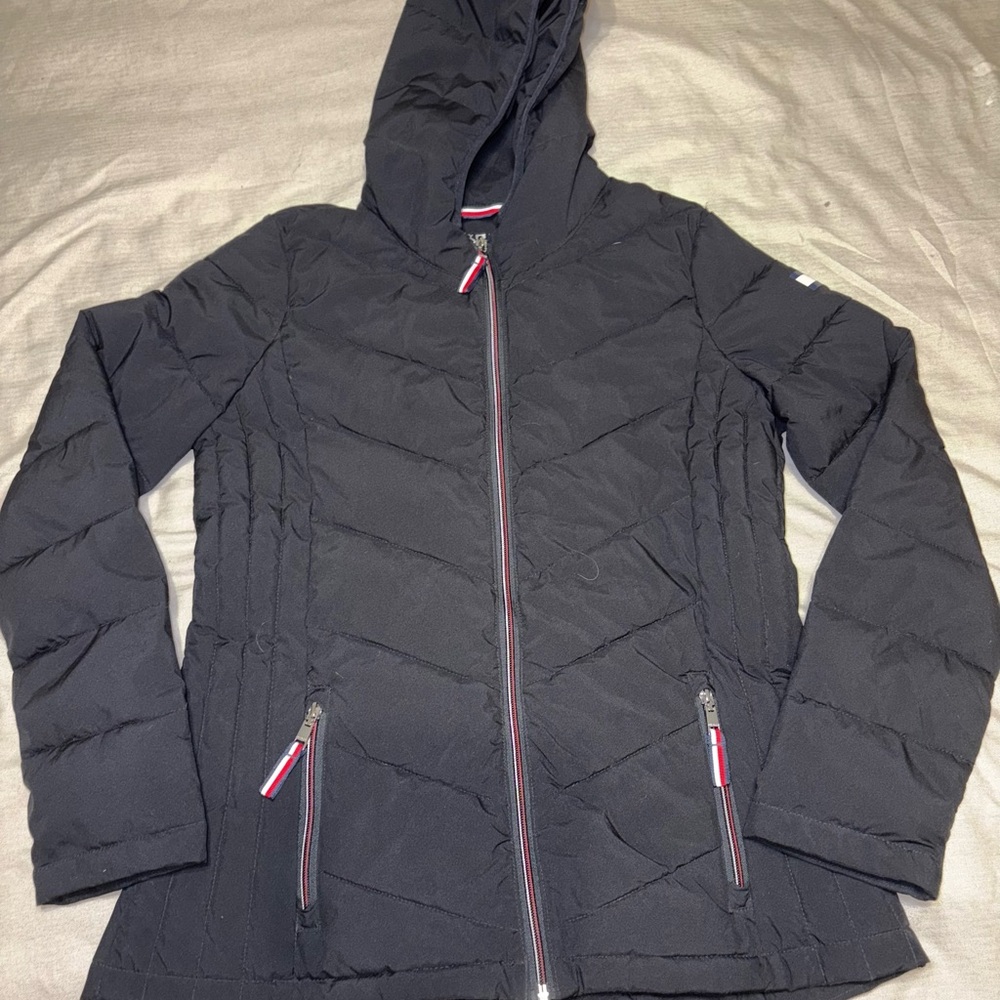 BRAND NEW Tommy Hilfiger black puffer jacket